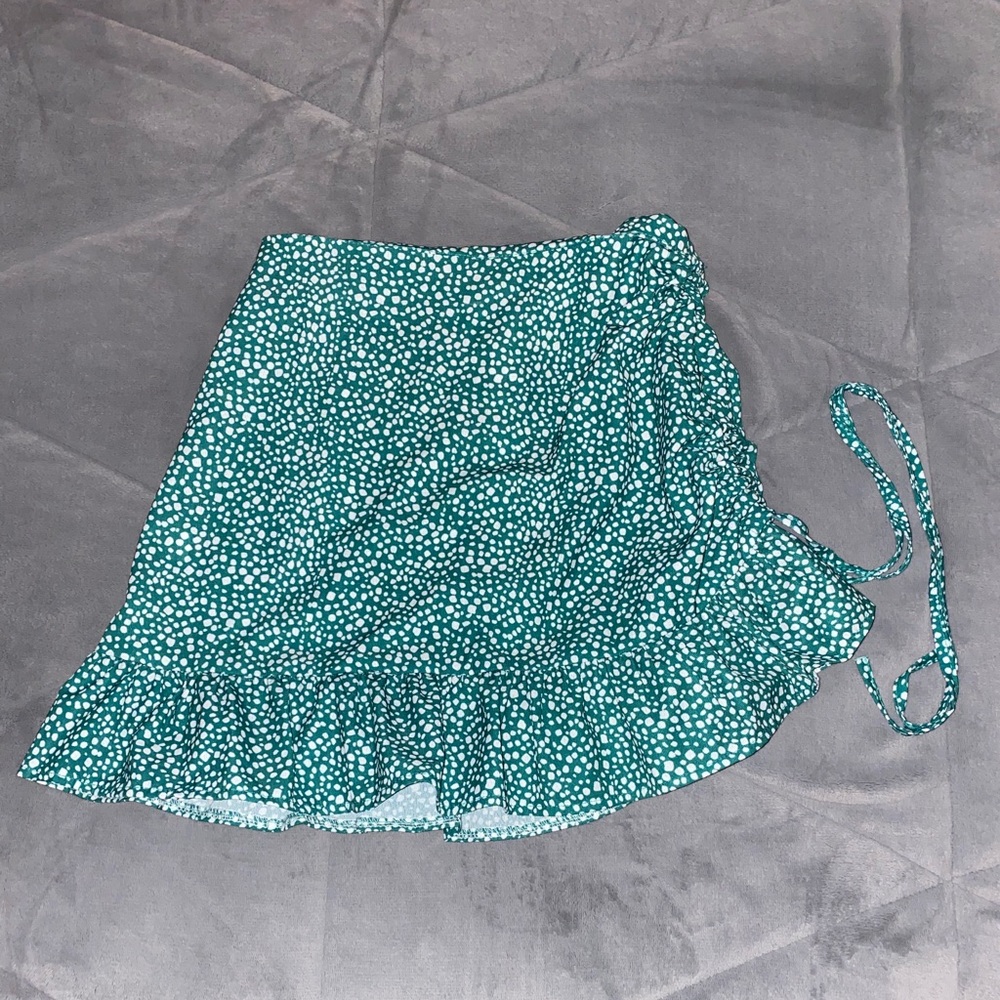 Green Skirt with ruffle on the side